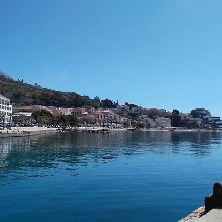 Apartmani Neno * Podgora (Split-Dalmatia)