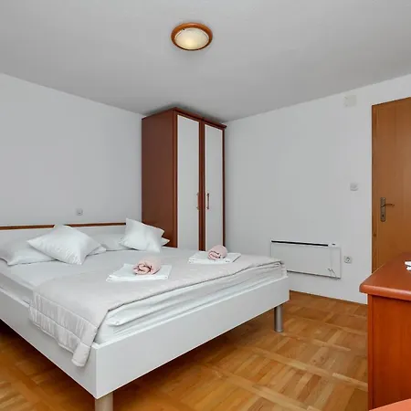Apartmani Neno Apartament Podgora (Split-Dalmatia)